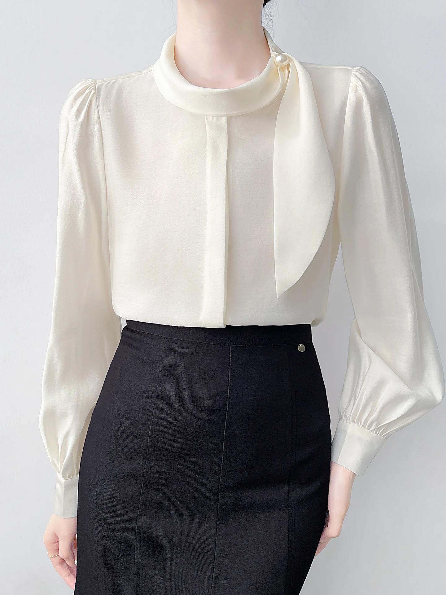 

Korean Sle Pearl Sa Stand Collar Long Sve irt Women's Profional Commute Anti-Wrinkle Top Loose Fit Polyester Blend