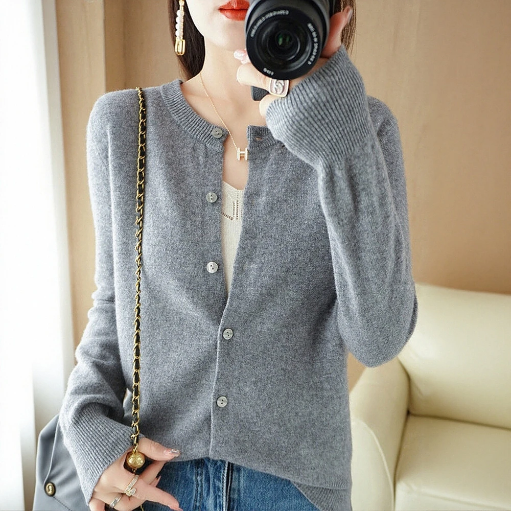

Women's Long Sleeve round Neck Cardigans Buttoned Plain Casual Elegant Autumn Winter Daily Fashion Top