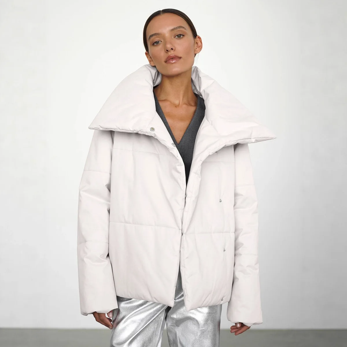 

2025 Autumn and Winter New Asymmetrical Cotton Jacket Solid Color High Collar Hidden Button Women's Cotton Coat