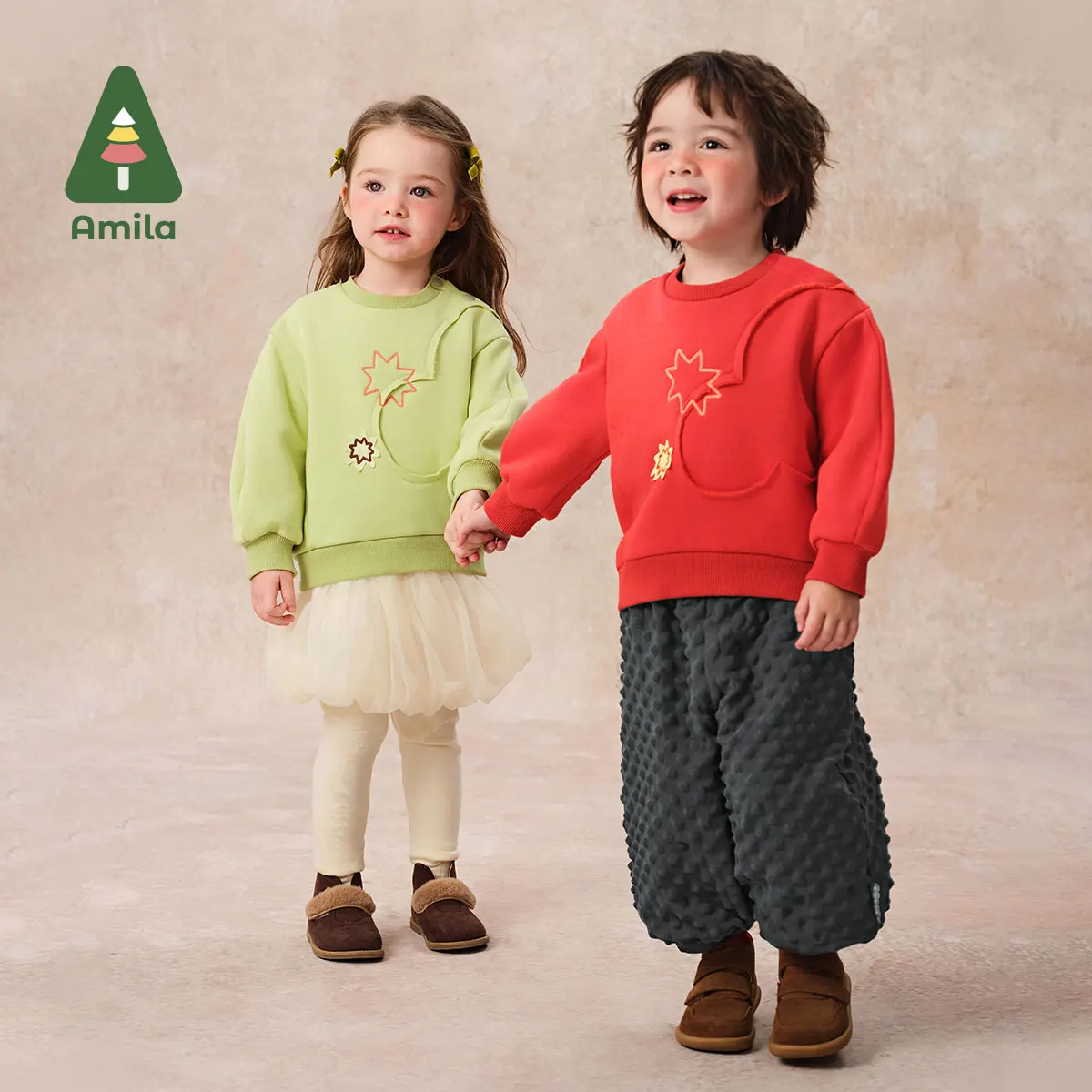 Amila Baby Sweatshirt 2024 New Winter Style For Boys And Girls Festive Chinese Style Plus Velvet Skin-Friendly Parent-Child Wear