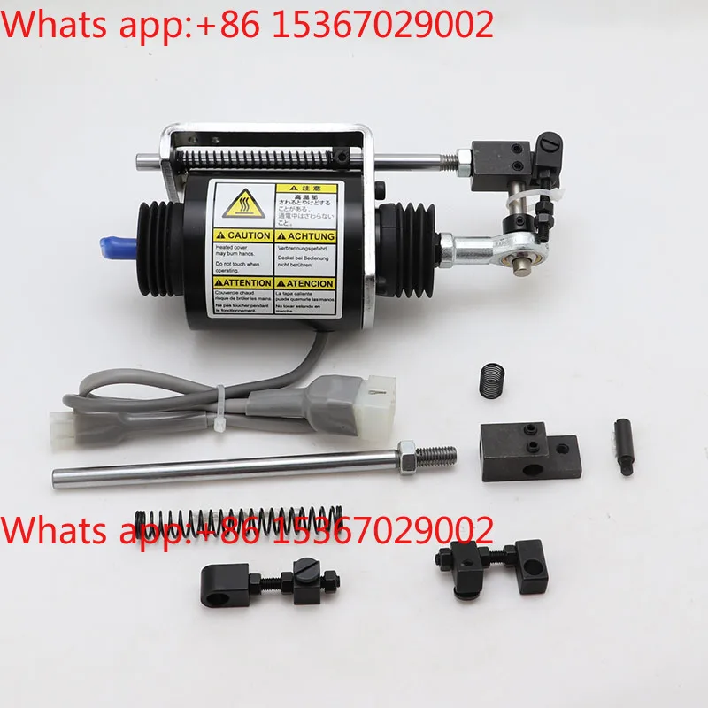 Three-needle five-thread interlock sewing machine automatic thread cutting device electromagnet