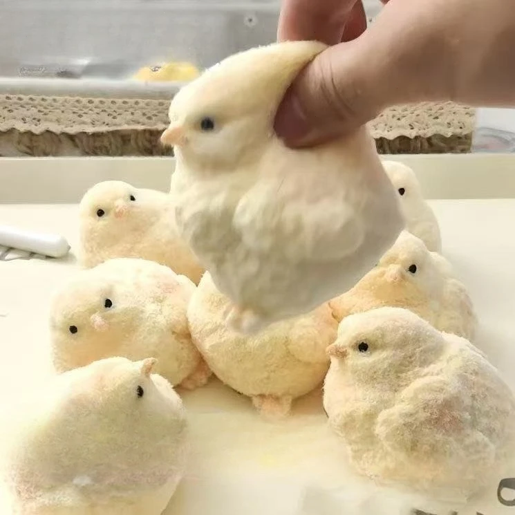 1 unidad de juguete en miniatura para aliviar el estrés, juguete para apretar de rebote lento, TPR pegajoso, Mini polluelo blando para aliviar el estrés, nuevo juguete antiestrés para regalos de chico