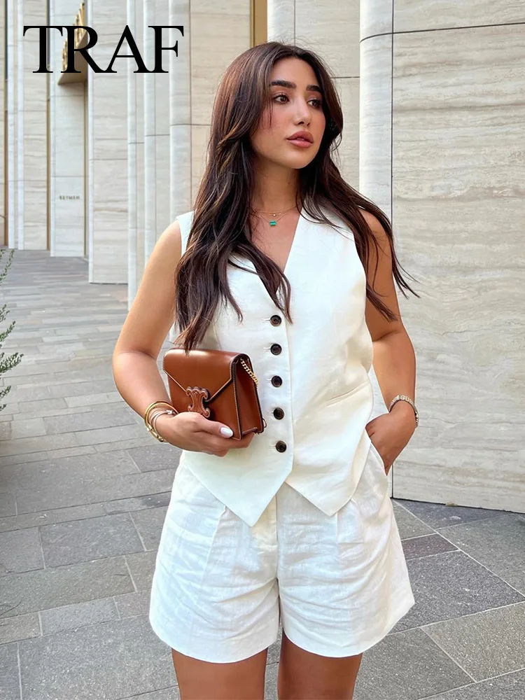 TRAF 2024 Women Vinatge Fashion Shorts Set Solid White Sleeveless Vest+Pockets Pants Female Two Pieces Set Street Roupa De Mujer