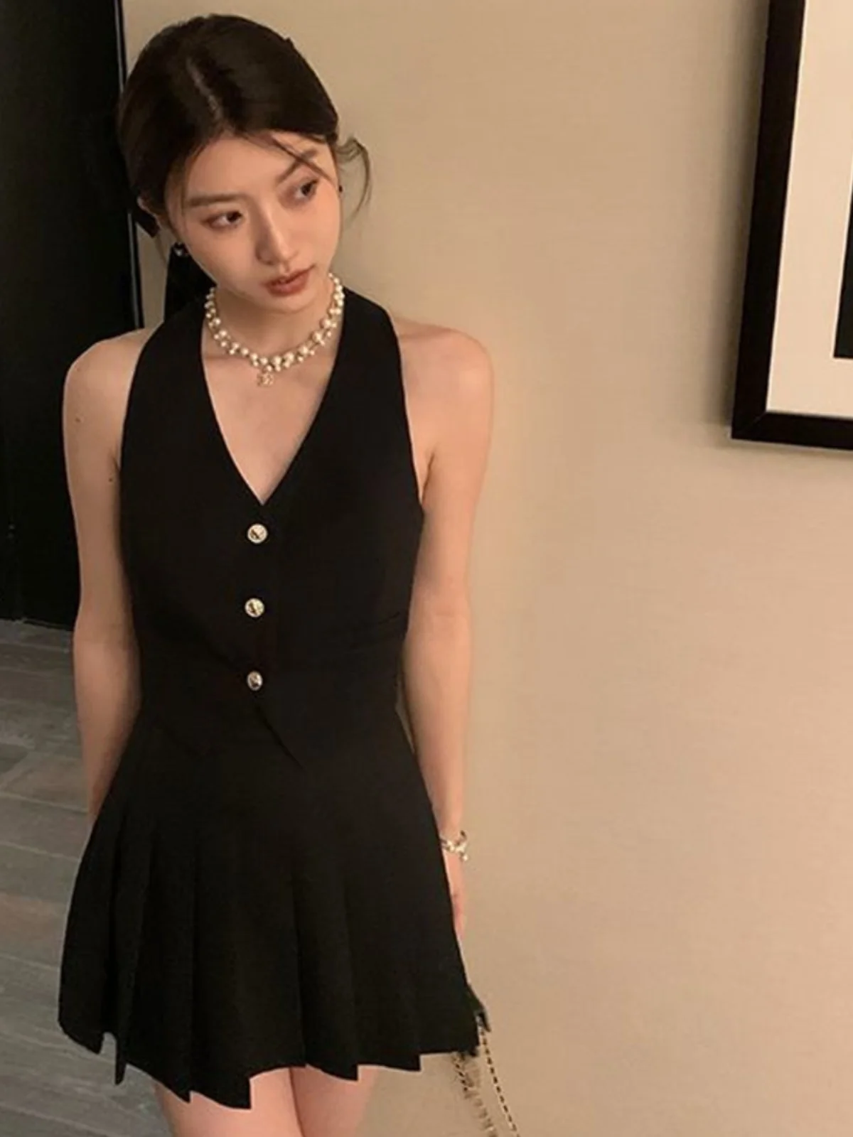 

Fashionable Versatile Short Half Skirt Set Women's Two-Piece Spring 2024 High Waist Stylish Matching Vest Skirt Ensemble