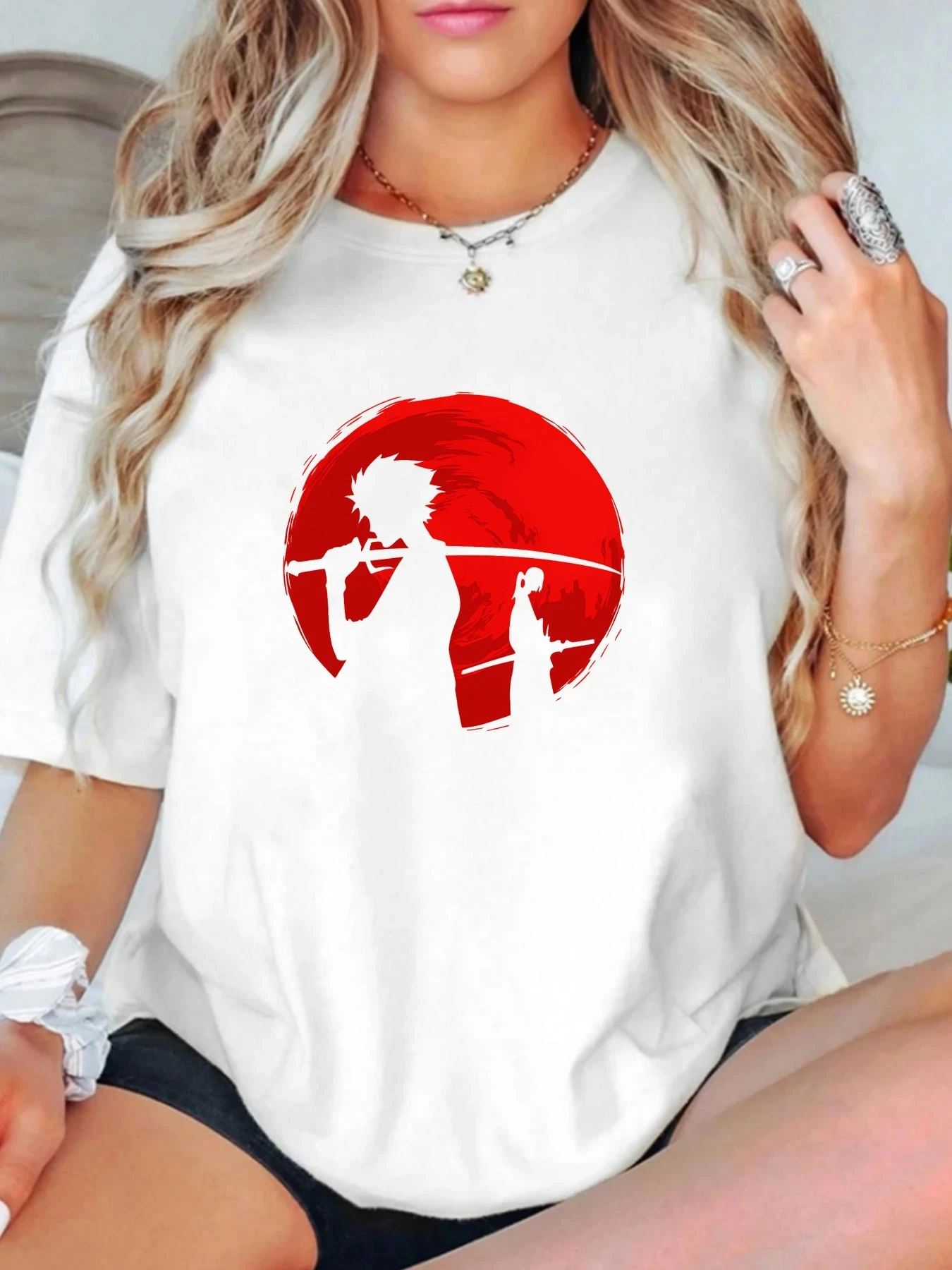 

【102249】Женская футболка больших размеров с круглым вырезом и короткими рукавами, эластичными рукавами и модными принтами