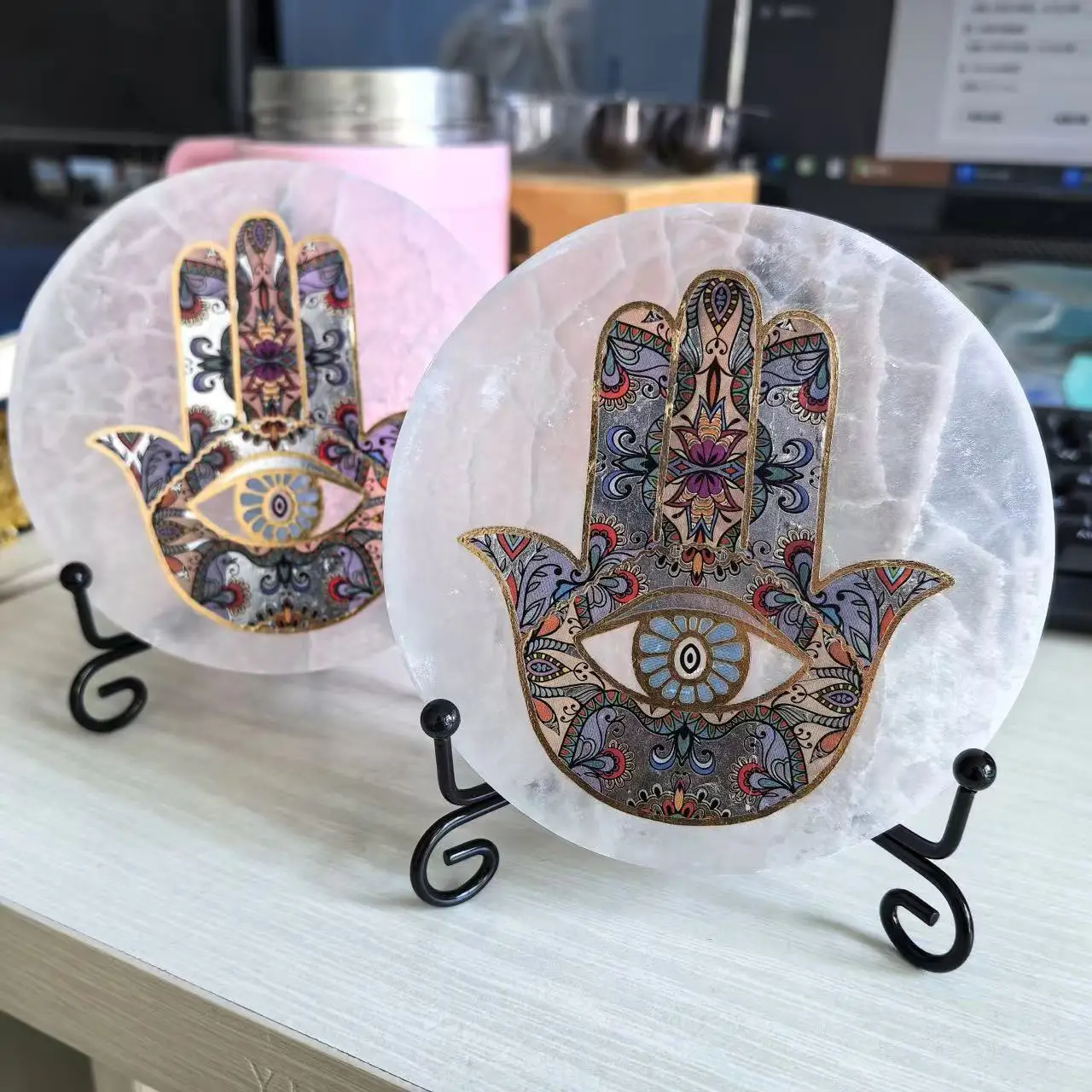 Hamsa Hand Evil Eye Selenite Charging Plate Natural Gypsum Crystal Gemstone Coaster Protection Healing Stone Altar Decor Stand
