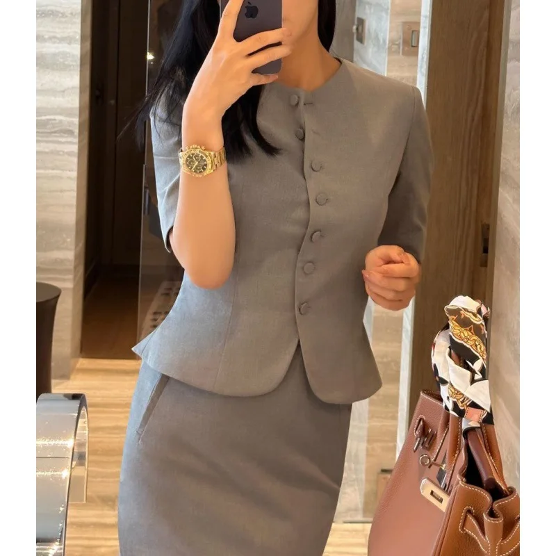 Gao grade sense 2025 nuova estate nuovo temperamento blazer grigio slim e sottile a maniche corte un set completo per le donne y2k