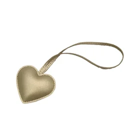 New niche leather peach heart hand rope pendant simple bag pendant car keychain couple backpack accessories fashion keychain