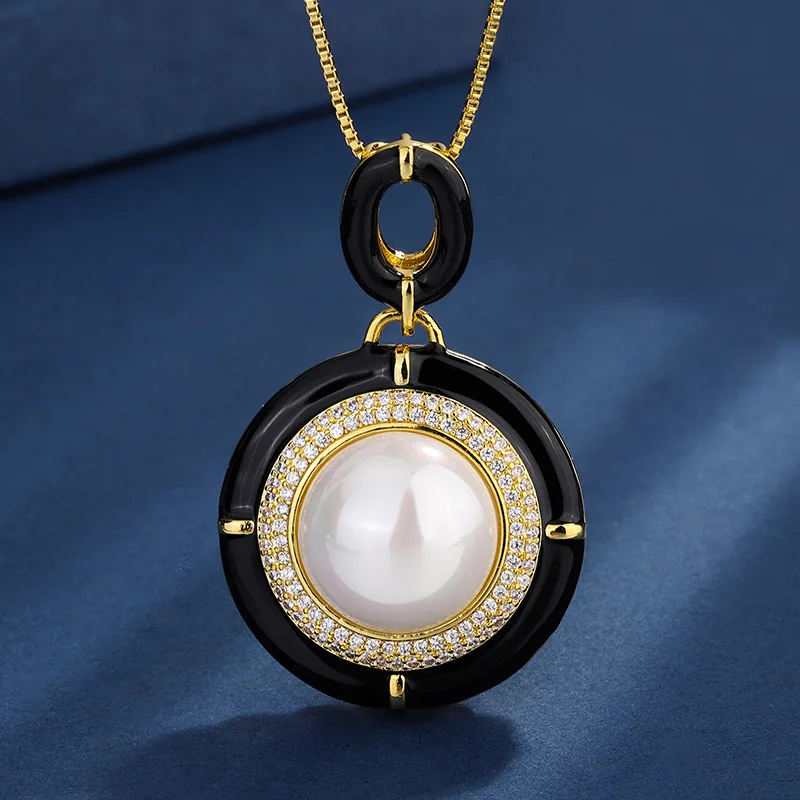New High-end Jewelry New Style Inlaid with White Shell Beads Korean Style Fashionable Diamond Round Temperament Set 14mm
