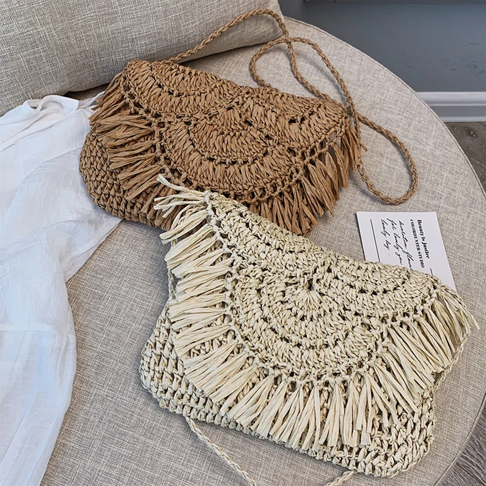 

Straw Weaving Clutch Bag Tassels Design Women Square Wallet Retro Rattan Weave Crossbody Bags Summer Hand-Woven Flap Sling Purse