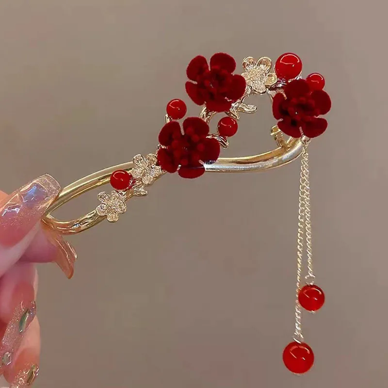 1PC zinc alloy imitation pearl hair ornament, red rose twist clip, high-end elegant headwear, suitable for daily casual wear,