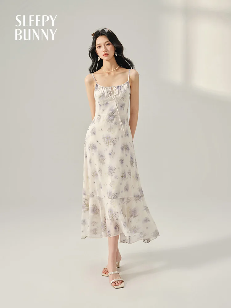 

Elegant Floral Chiffon Maxi Dress Women Summer Holiday Look Slim Fit Ruffle Hem Cami Sundress with Fishtail Silhouette Outfit