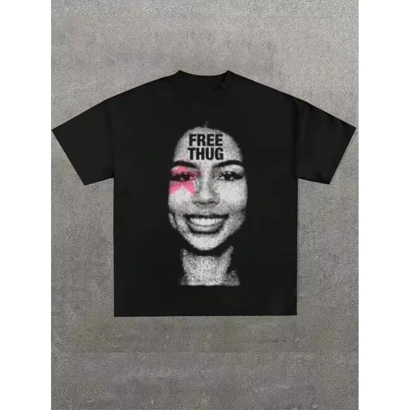 Y2K "Free Thxg" Black And White Halftone Portrait With Pink Eye Print Graphic Tee,Casual Print,Comfortable And Versatile,Pure Heavy 220g 100% Cotton Printed T-Shirt,Unisex Style,1 Pcs