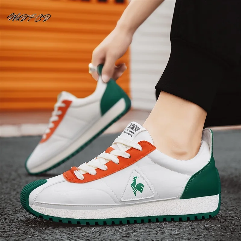 Sneakers Casual Mens Retro Running Shoes Fashion Microfiber Leather Fabric Breathable Height Increased Flat Platform Sport Shoes