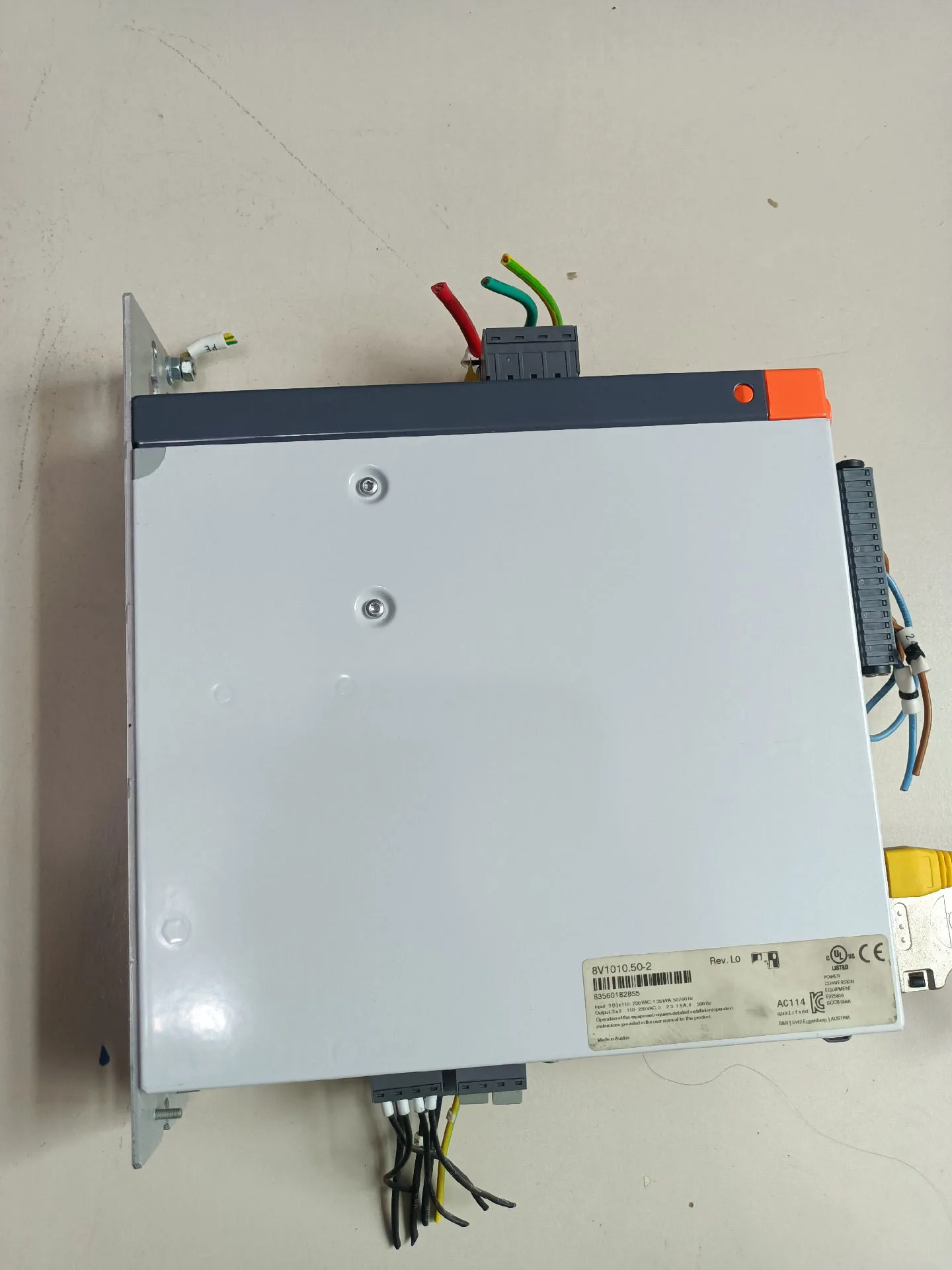 Servoaccionamiento 8V1010.50-2 para B&R