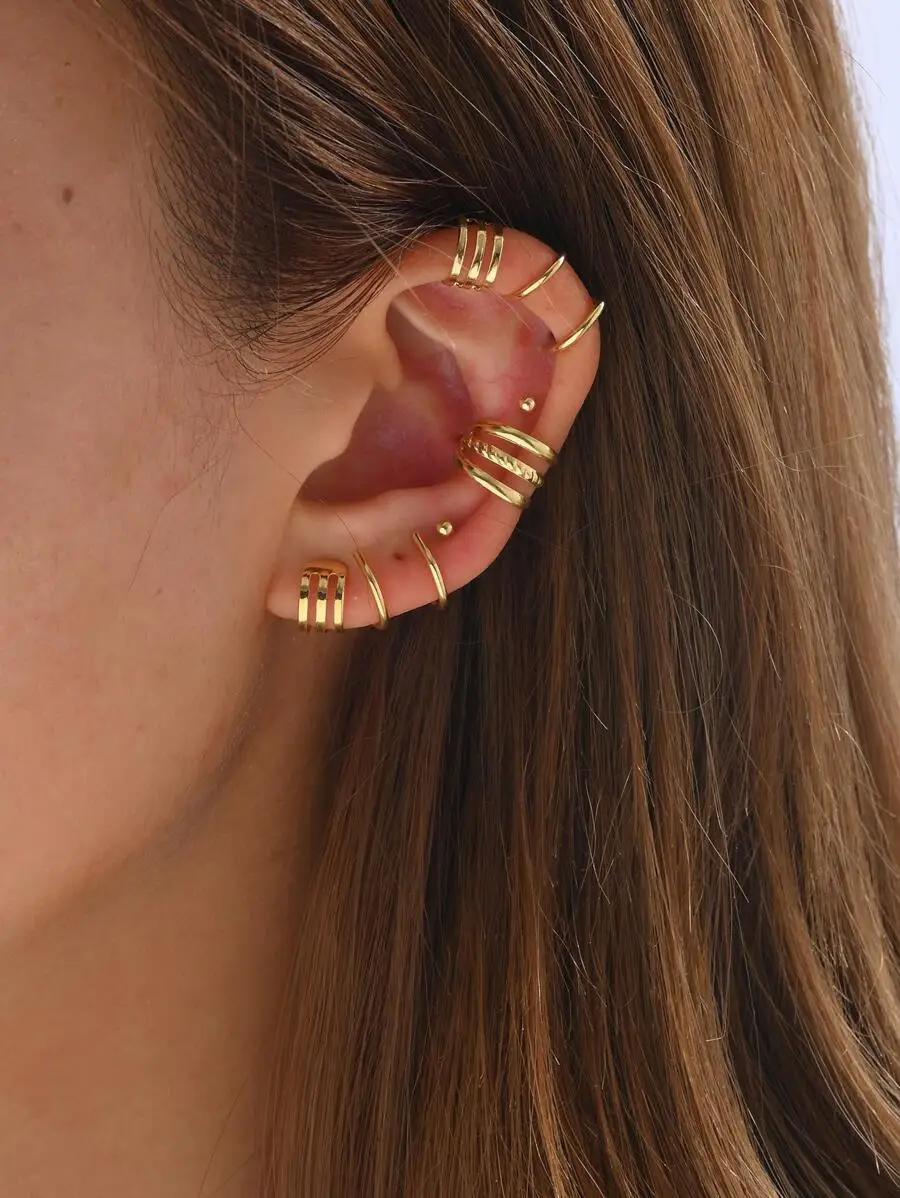 

Набор из 7 золотистых регулируемых клипсов и серег-гвоздиков для женщин