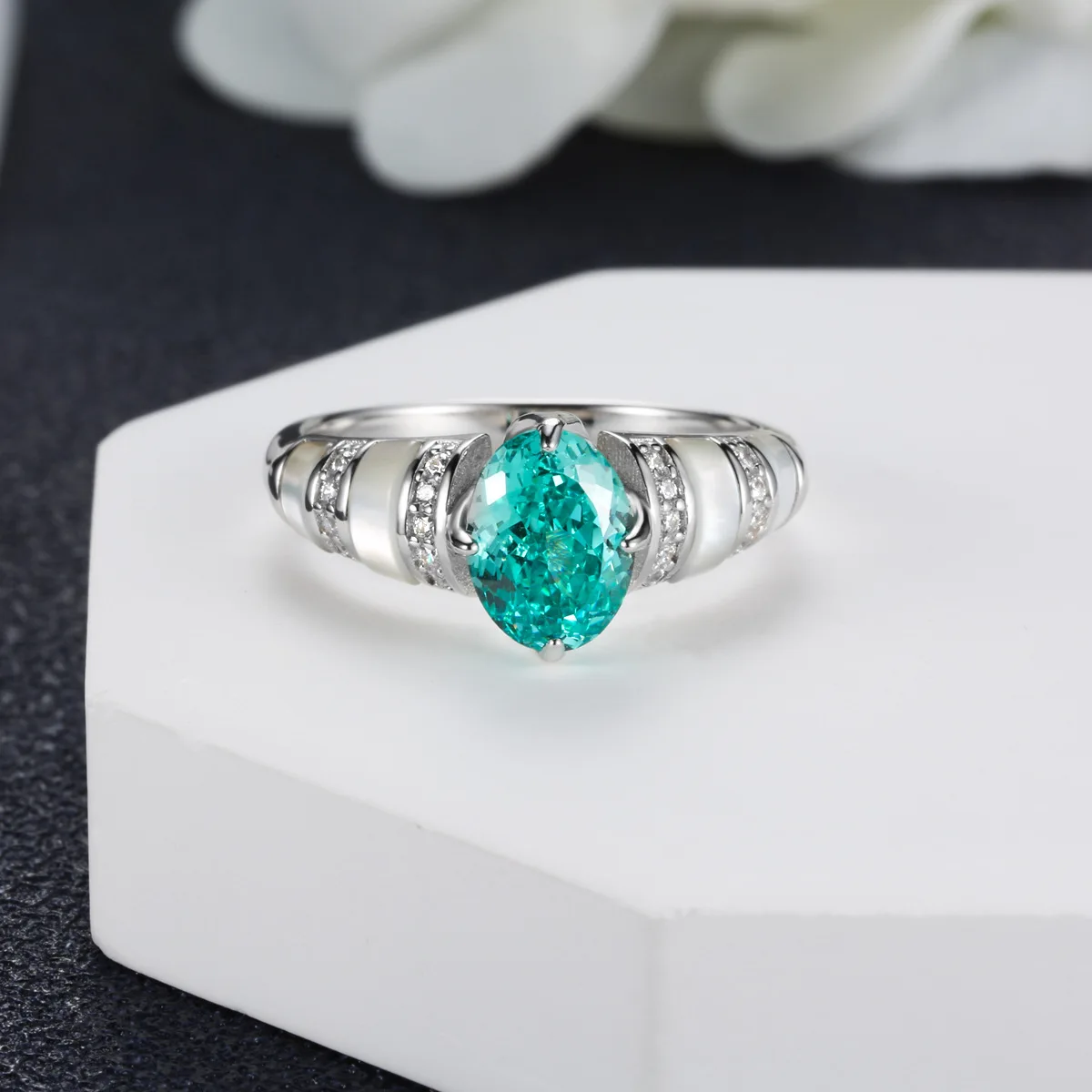 

S925 sterling silver vintage Palaiba tourmaline white shell ring women's mint green blue treasure diamond ring