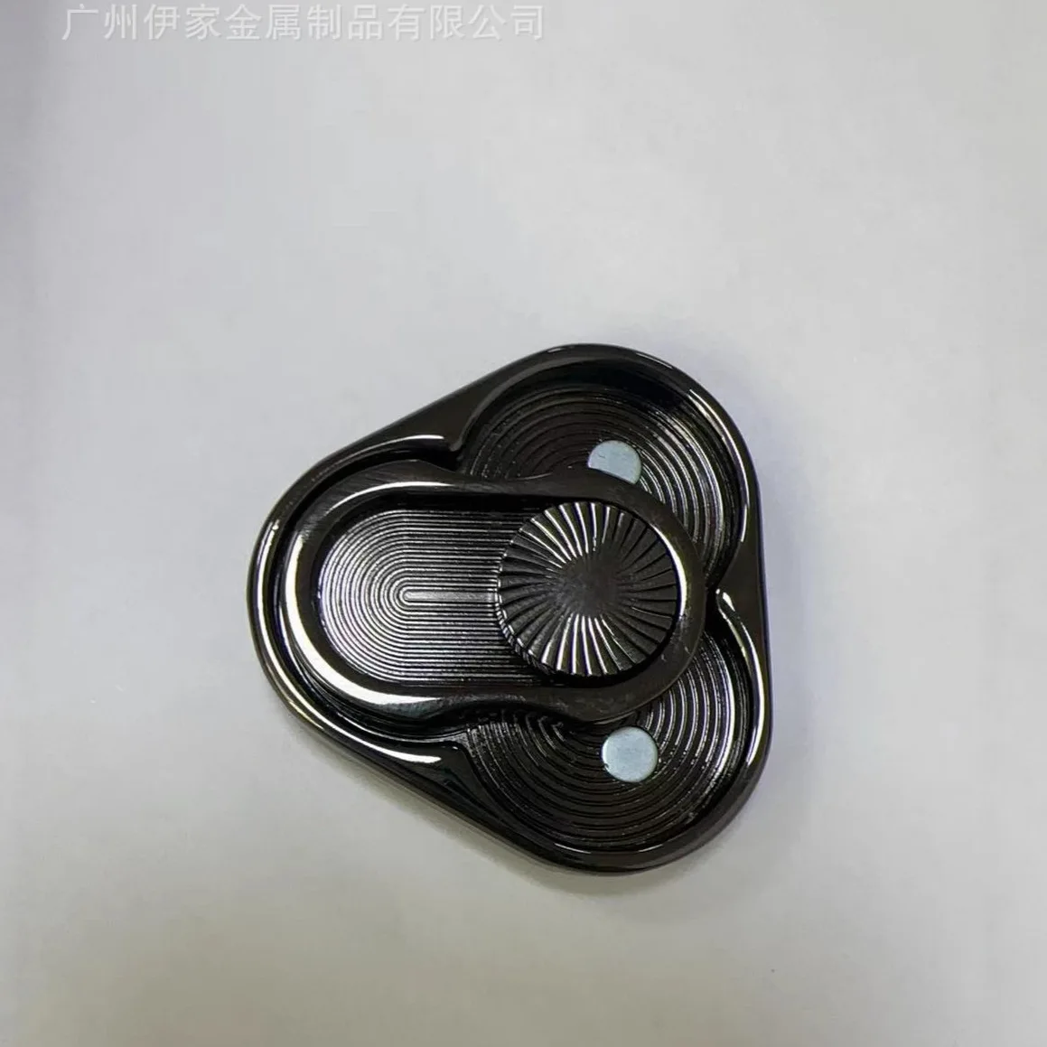 Triangle Spinner Flip Coin EDC Fidget Push Coin Decompression Hand Toy Handle Piece Fidget Spinner Fun Toy