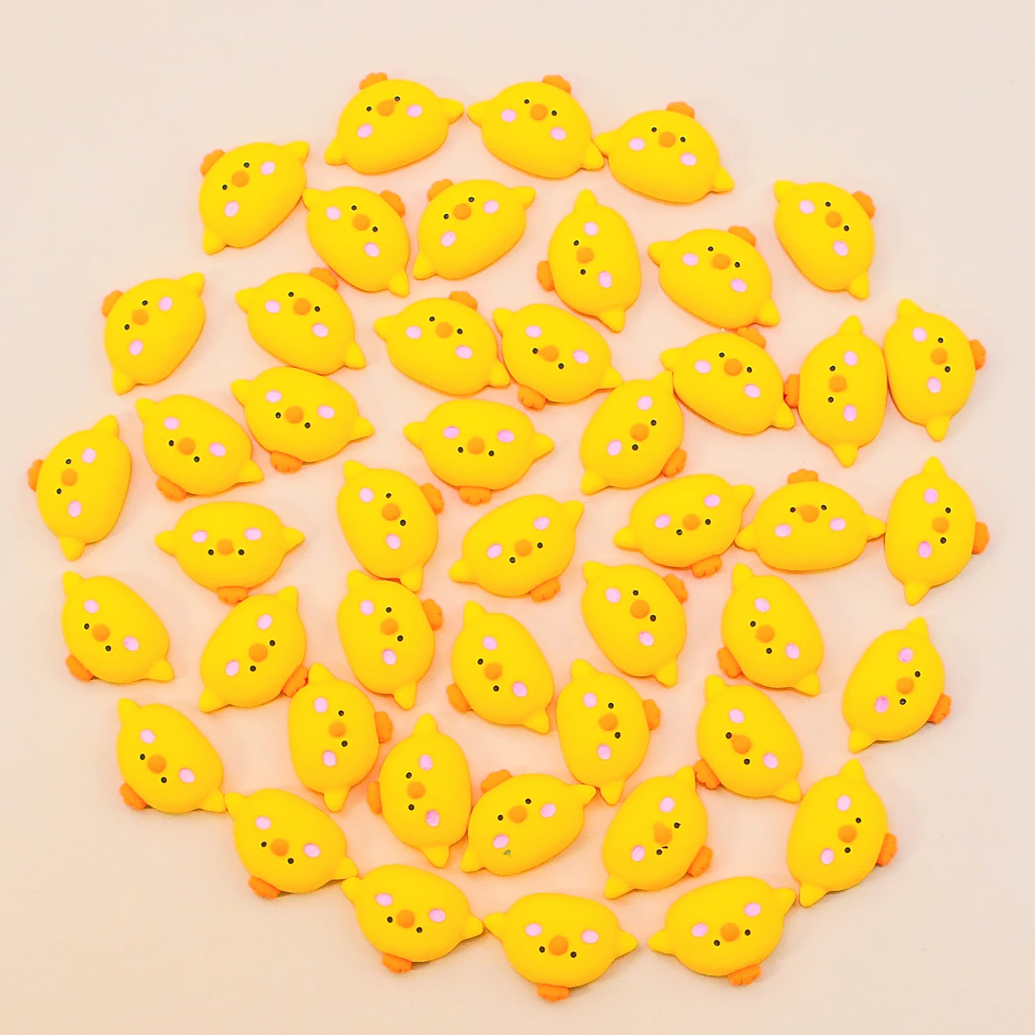 

50/100pcs Resin Yellow Duck Mini Accessories Hair Ornaments Clothing Phone Cases Handicrafts Cute DIY Decorative Accessories