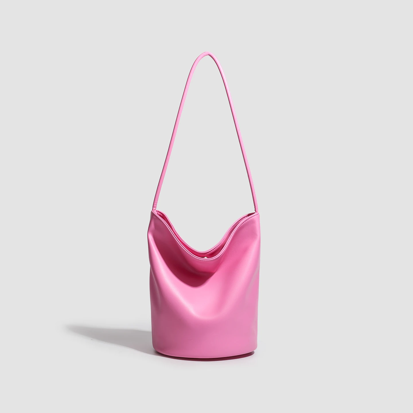 

Women's new simple soft PU leather large capacity bucket bag fashionable sling shoulder bag Korean version Sle shopping bag