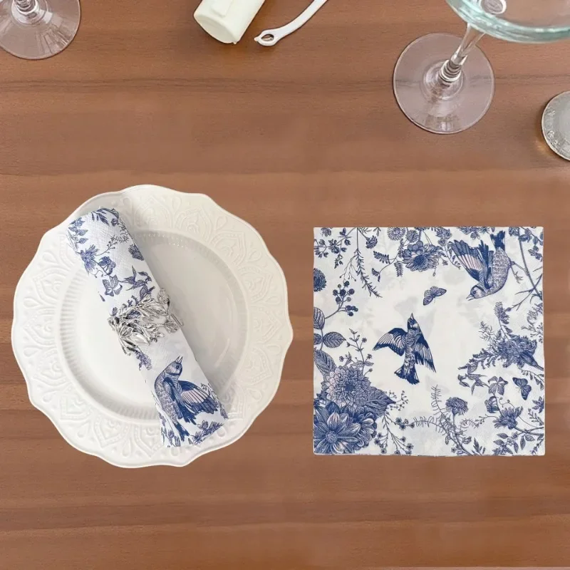 20 pz 33 cm 2 Strati Stile Cinese Blu Fiore e Uccelli Stampa Decorazione Del Tessuto Del Partito Tovaglietta di Carta Colorata Carta Decoupage FAI DA TE