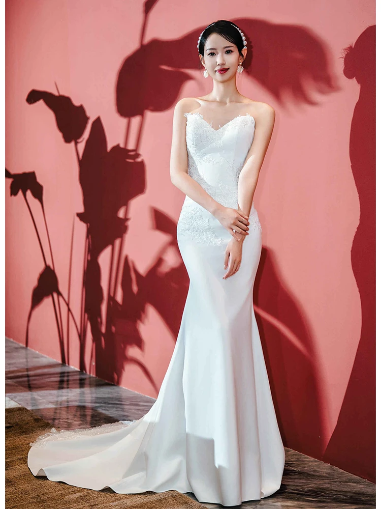 Strapless Wedding Dresses 2024 Elegant Satin Light Wedding Dress With Court Train Plus Size Wedding Party Dress For Women