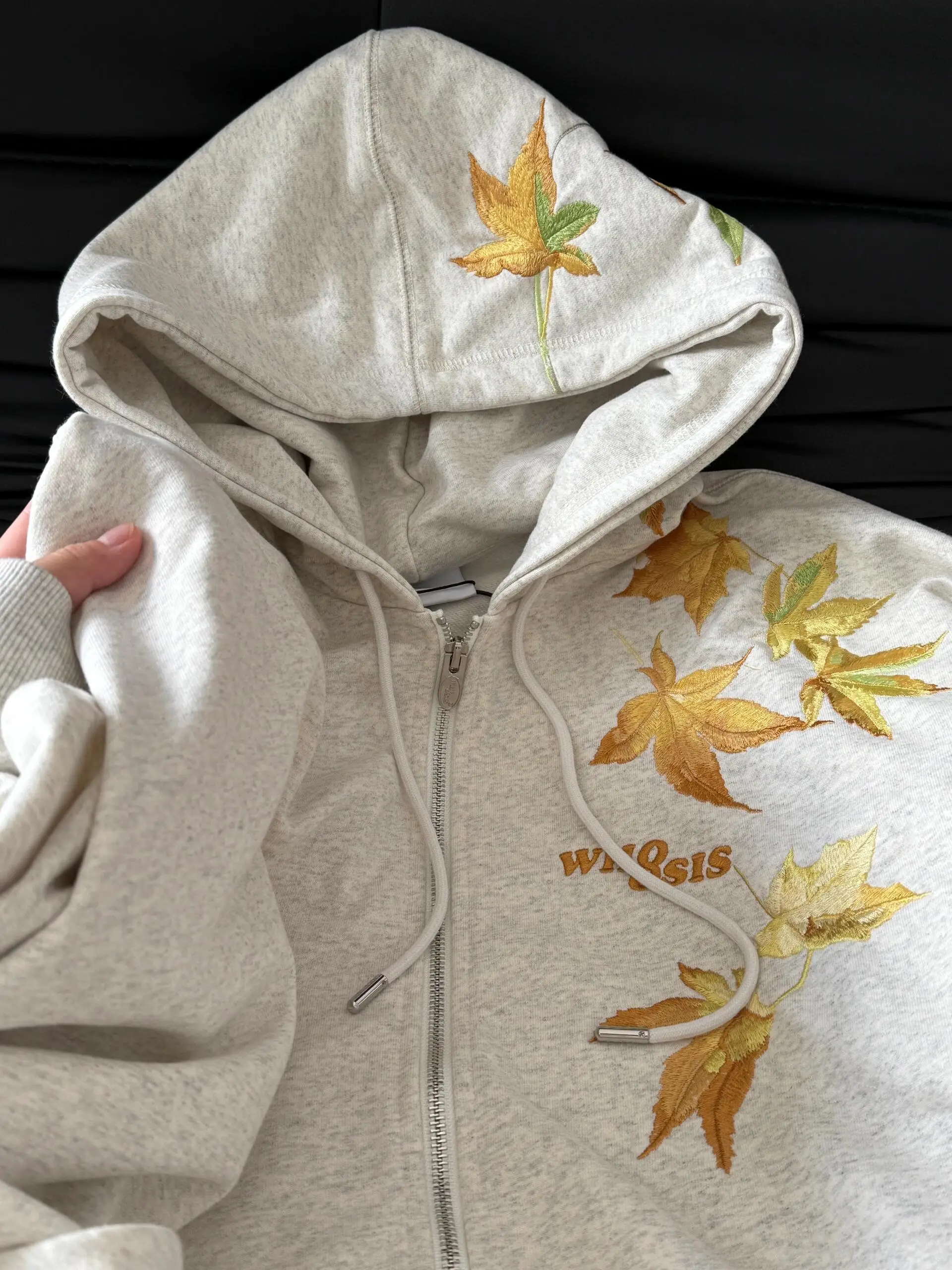 

Свободный кардиган-худи с вышивкой для женщин, парная версия, осенняя модная уличная одежда, уникальная верхняя одежда для стройного силуэта