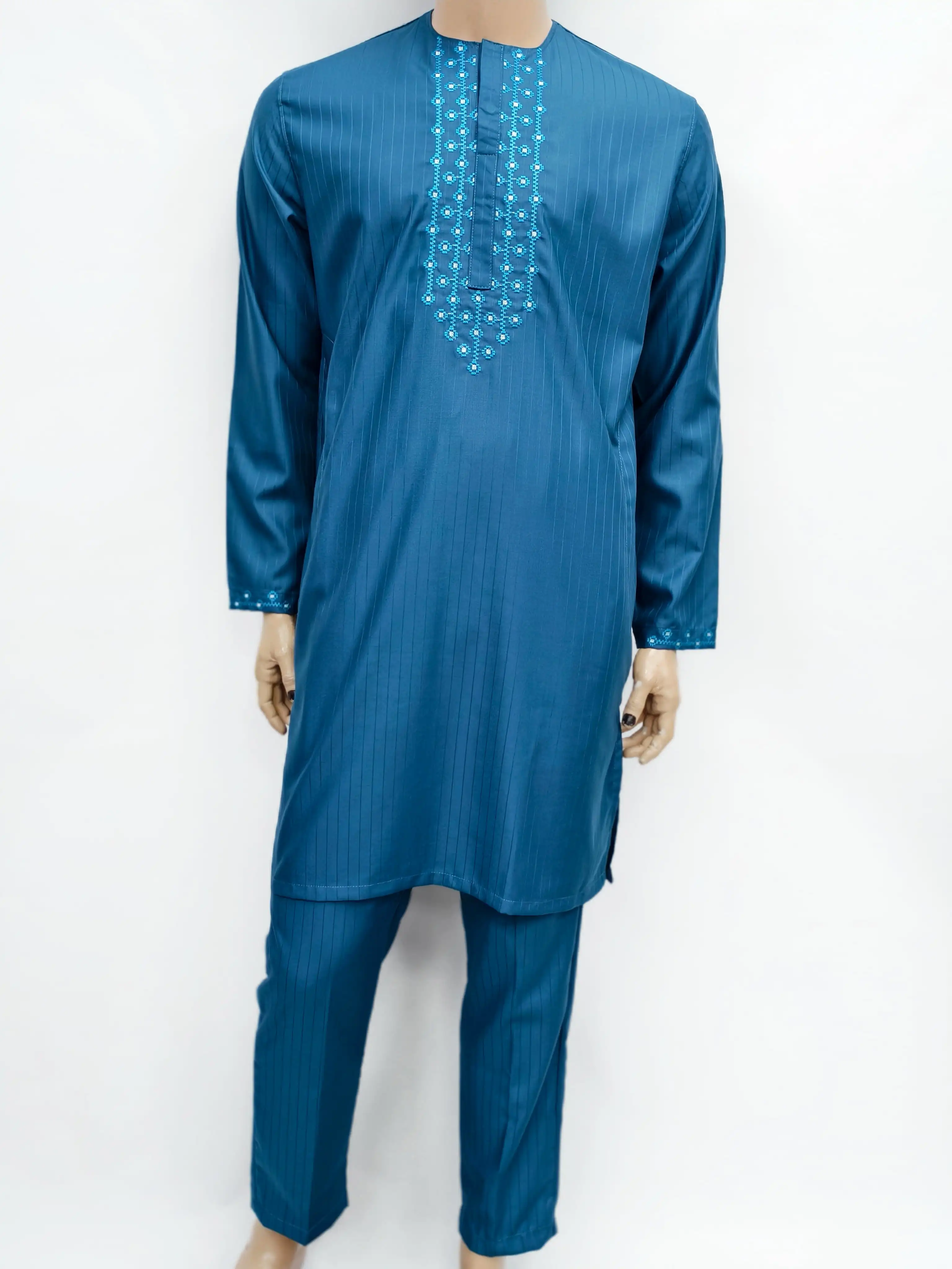 Africano Musulmano Islamico da Uomo Moda Moderna Preghiera Eid Abito Manica Lunga Girocollo Ricamato Arabo Jubba Thobe Abbigliamento