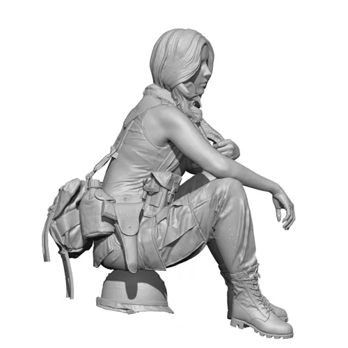 1:35 model kit resin kit  Modern Female Soldiers Resting in Beauty