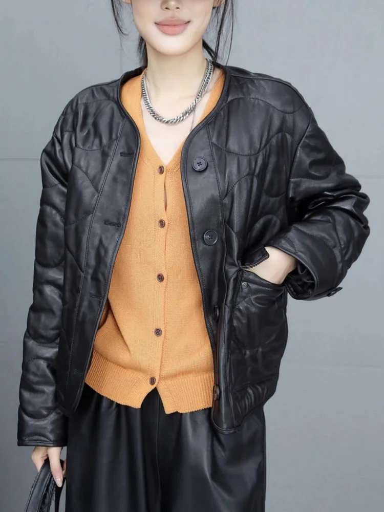 冬のファッションレディースシングルブレストルーズOネックシープスキン本革ジャケットダウンコート保温長袖ショートスタイル