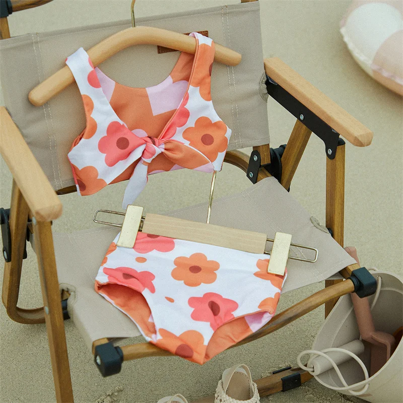 

Tregren 0-24M Infant Baby Girls Swimsuit Summer Swimwear Flower Heart Print Knotted Vest + Shorts Bikinis Newborn Bathing Suit