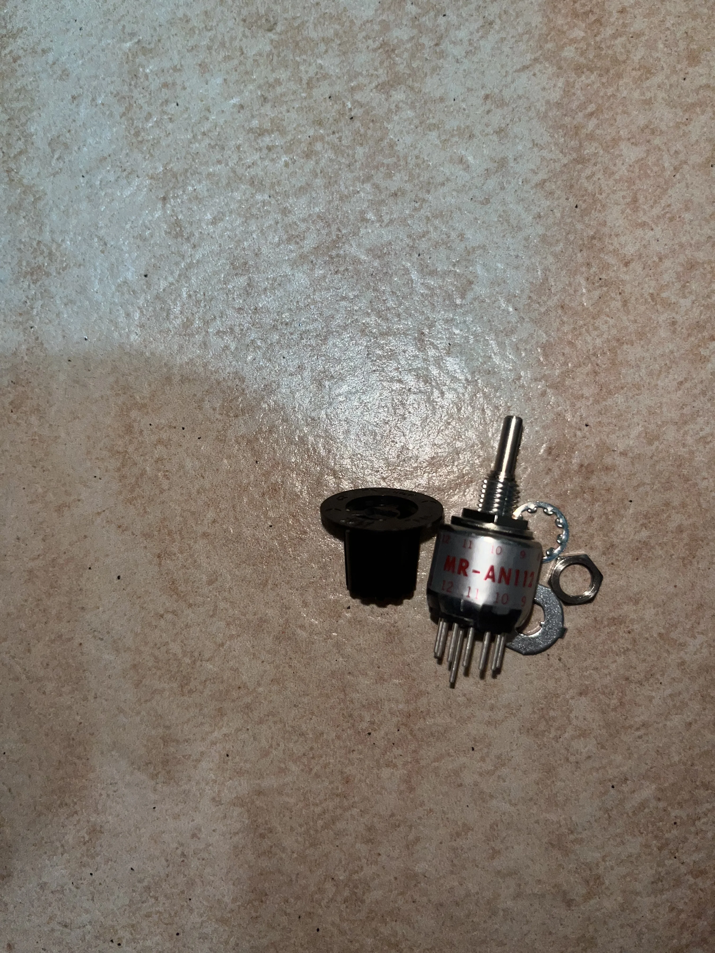 

MR-AN112 заменяет MRA112 MR-A112 Маховик переключателя NKK, специальный 12-скоростной регулируемый колпачок