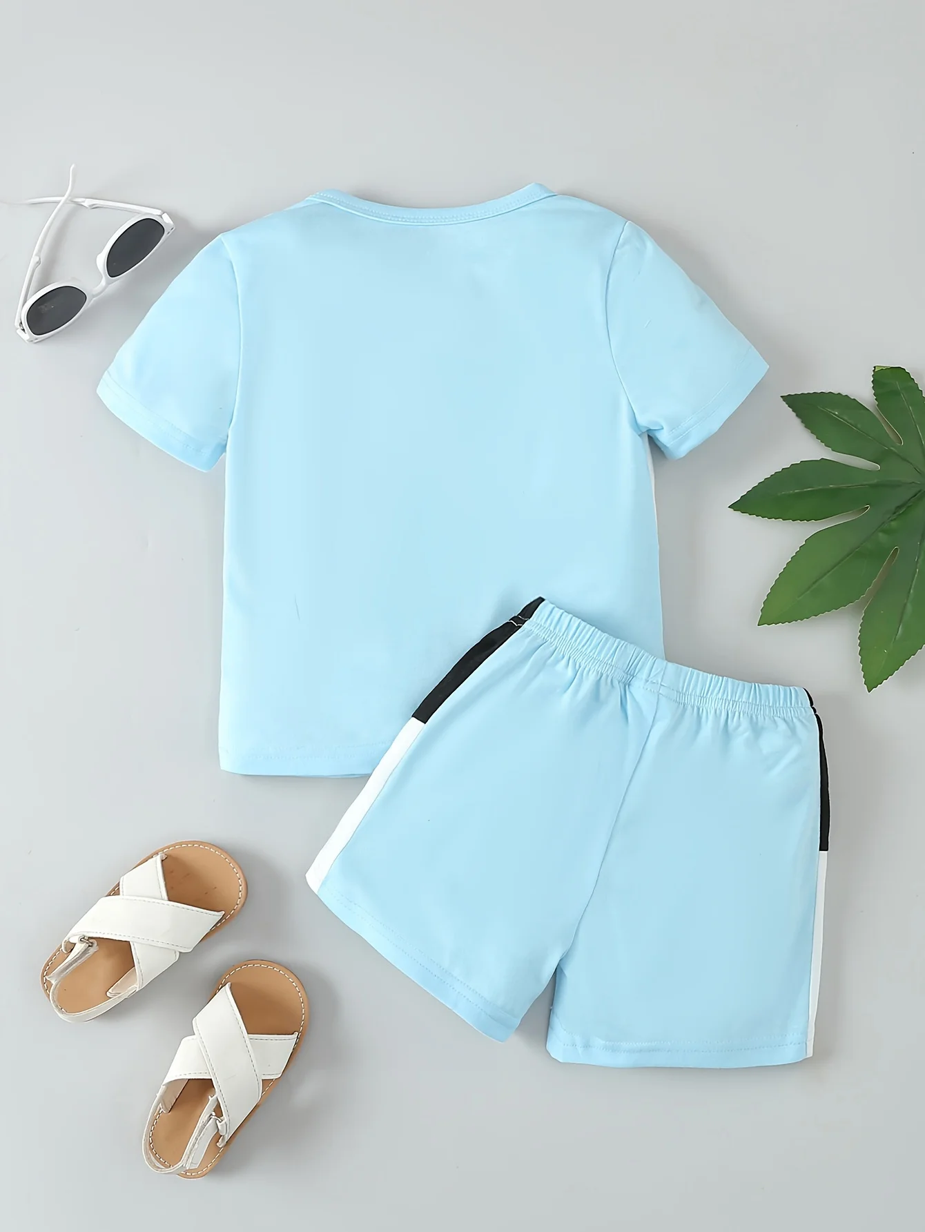 Boys summer casual blue color block round neck short sleeved T-shirt+sports shorts casual summer sports set