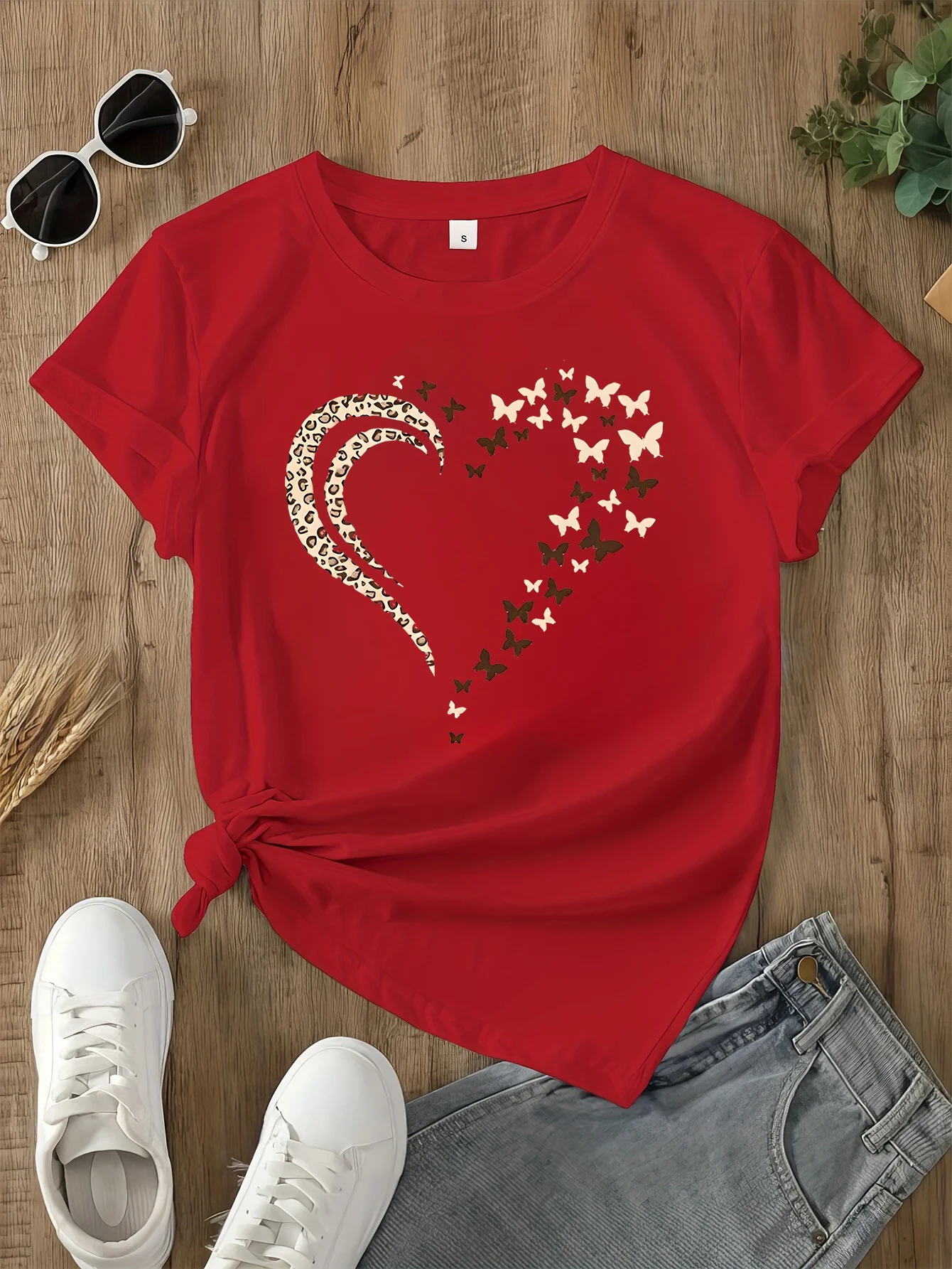 Spring Summer Fall Collection Women'S Casual T-Shirt with Heart Pattern Crew Neck Fashion Harajuku Kawaii T-shirt Y2K Clothing
