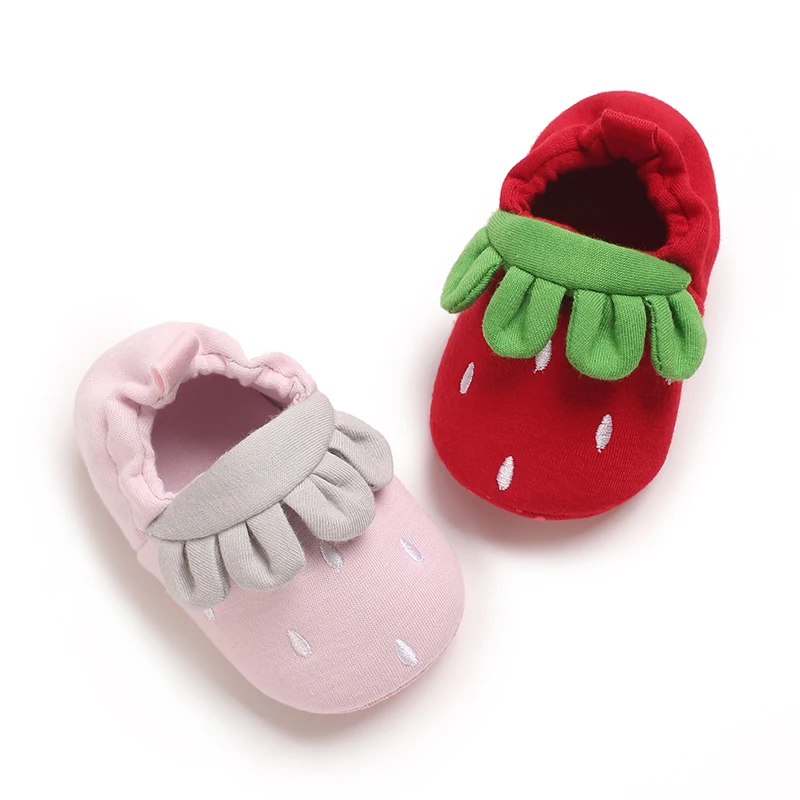 New Baby Casual Shoes Cute and Sweet Strawberry Baby Shoes Soft Sole Comfortable and Non slip Baby Walking Shoes