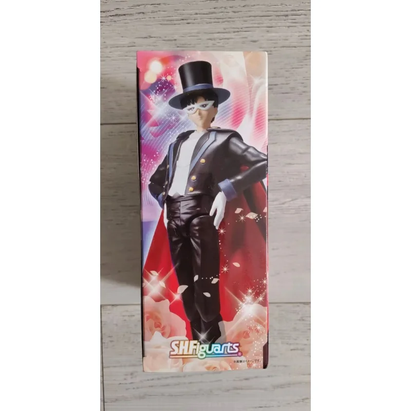

В наличии: Новая оригинальная фигурка Bandai S.H.Figuarts Сейлор Мун Чиба Мамору, модель куклы, в коробке, персонаж аниме.