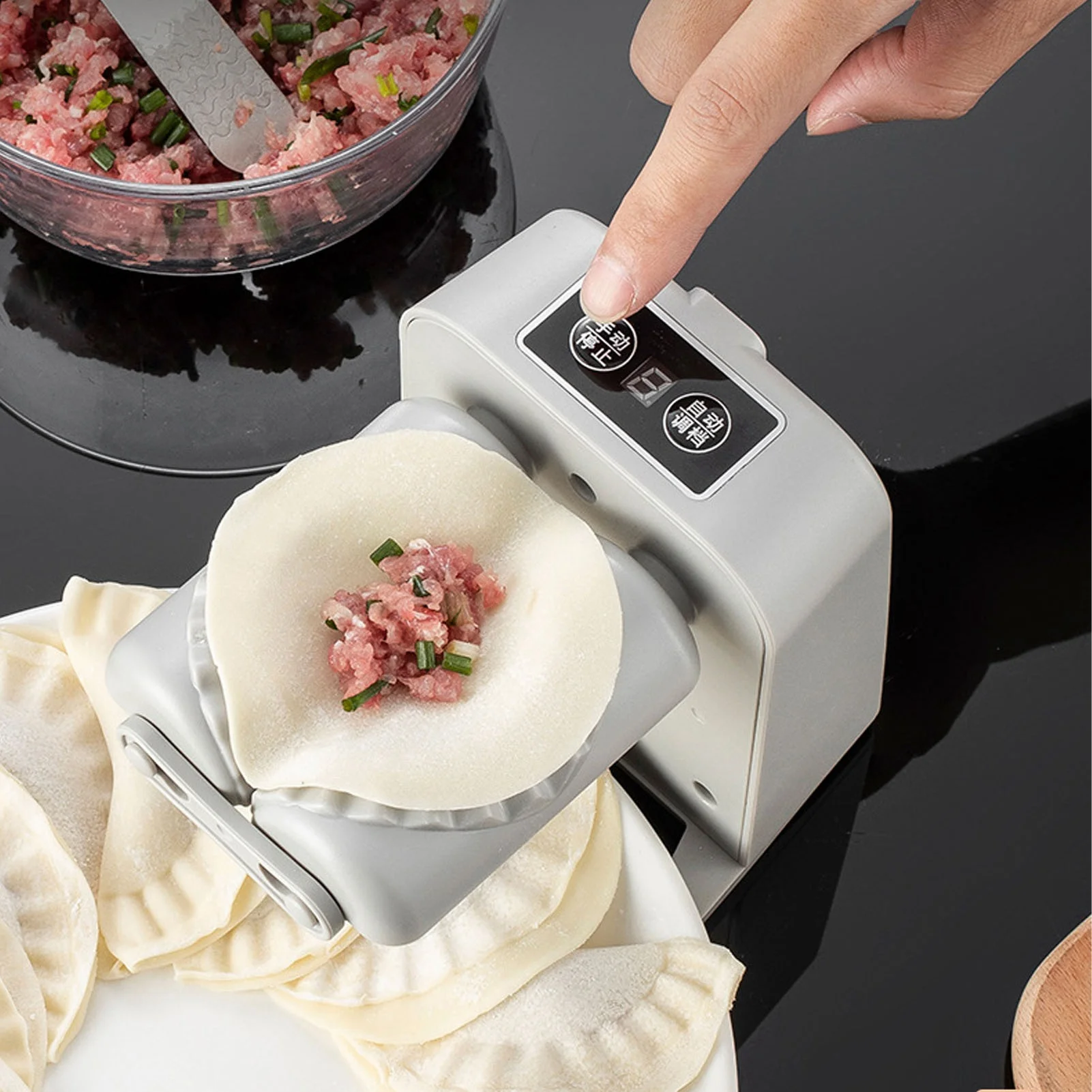 Automatic Electric Dumpling Maker Non Stick Coating Presses Dumpling Wrappers Molds Dumplings for Home Kitchen Empanada Ravioli