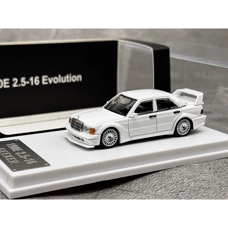 SEEKER 1:64 スケール 190E 2.5-16 エボリューション 合金製カーモデル 装飾品 記念品 ディスプレイ コレクション ホビー ギフト