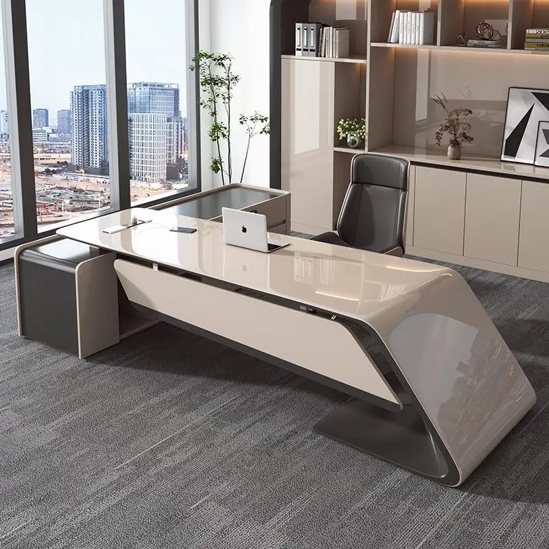 Creative Fashionabl…