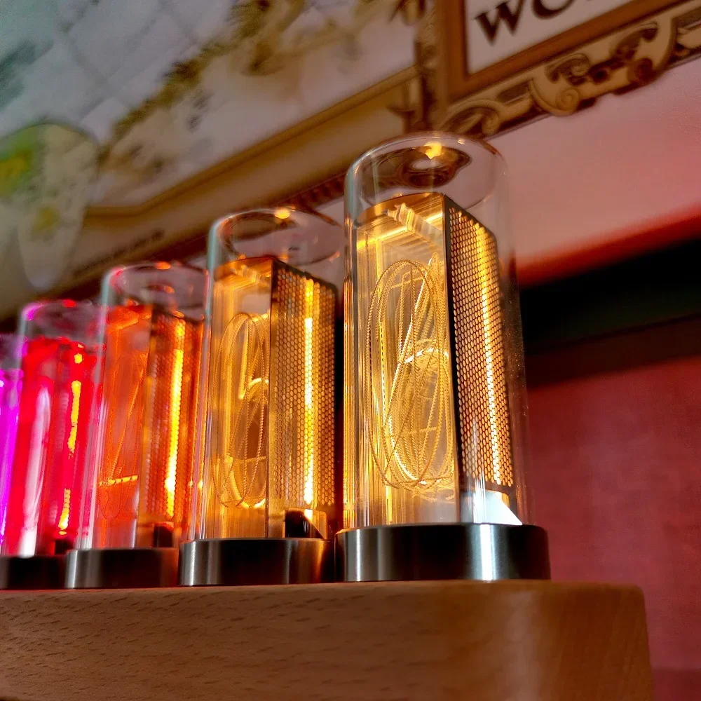 Vintage Nixie Tube Clock Wood RGB Diy Kit in18 Led Digital Desk Glow Tube Clocks Wood Gas Discharge Clock Desk Watch Cyberpunk