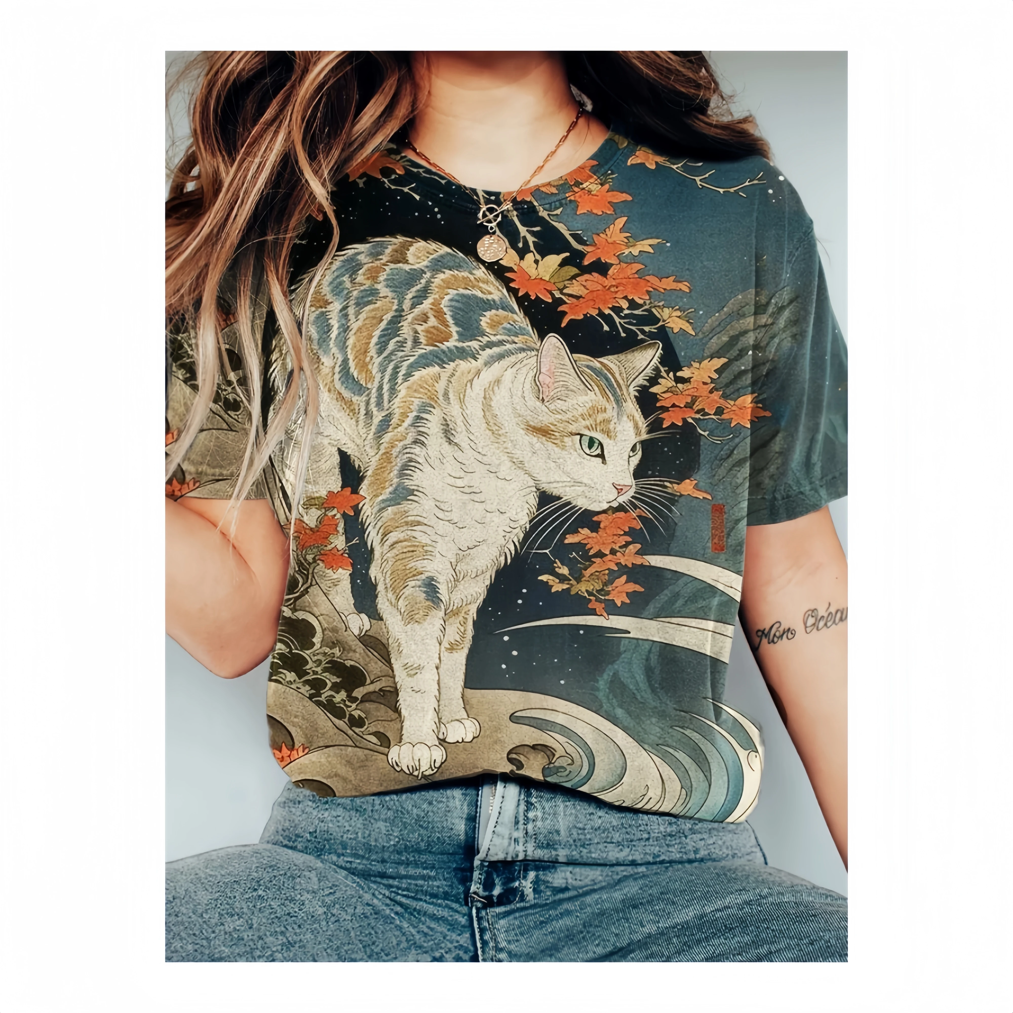 Cat on Sea Waves Japanese Art Vintage T Shirt Women's Casual Short Sleeved O Neck T Shirt