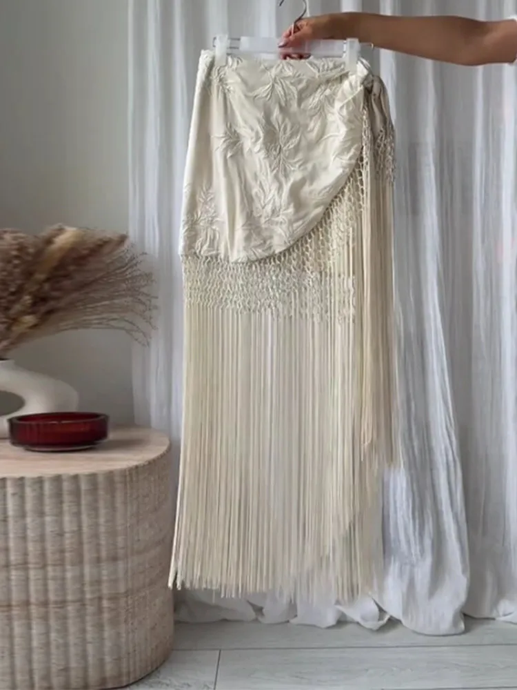 

Fashion Tassel Long Skirt For Women A-line One-piece Hip Package Fringed Hem Skirts 2025 Summer Elegant Female Beach Outerwear