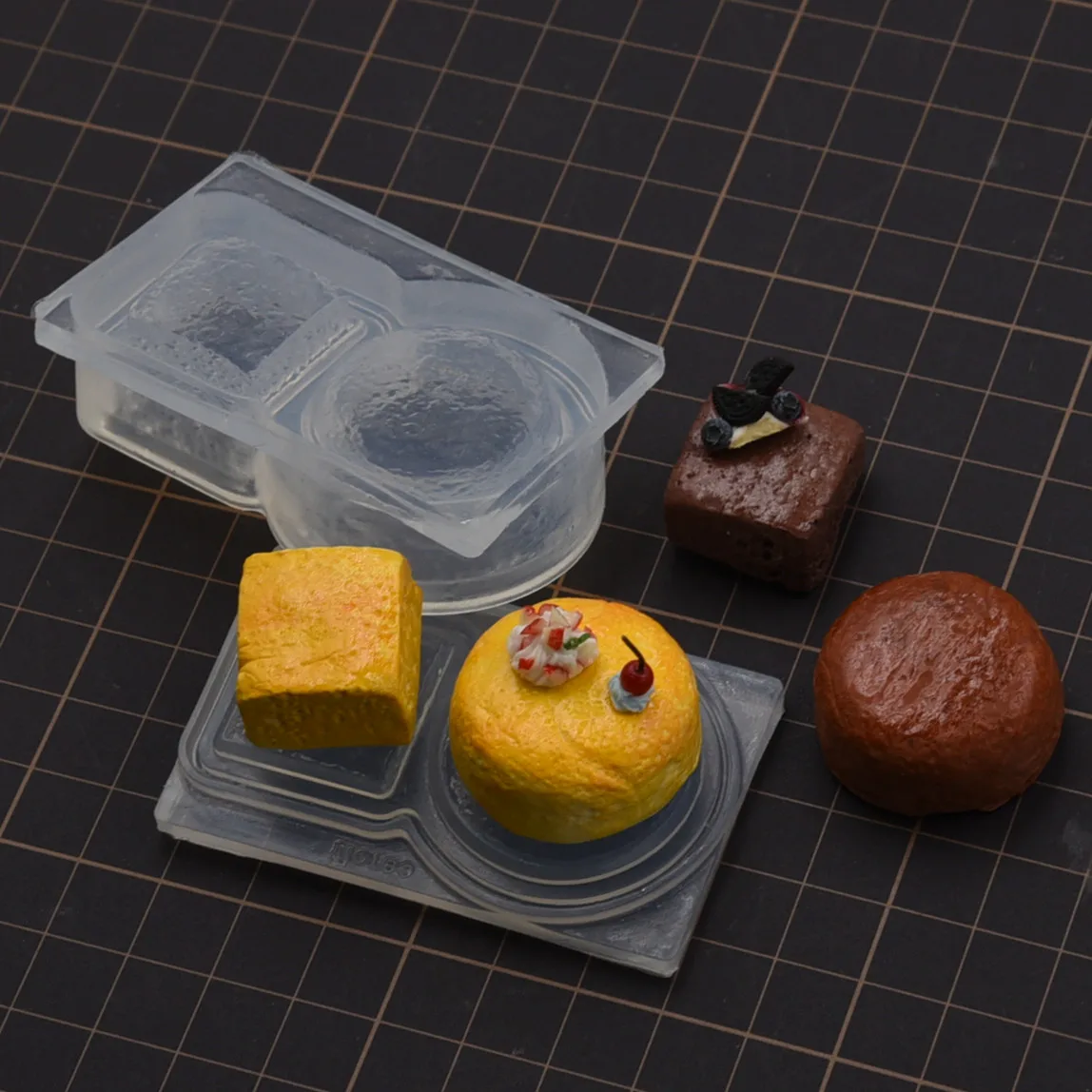 

Pottery Clay Mini Undercoated Cake Silicone Molds Doll House Mini Cake Fasting Shape DIY molds