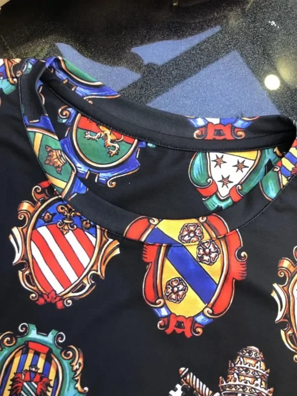 2024 Fashion Printing Baroque Brand T-shirt Men Summer Clothing Luxury Royal Style Short Sleeve Mens Casual Clothes Hip Hop Tops