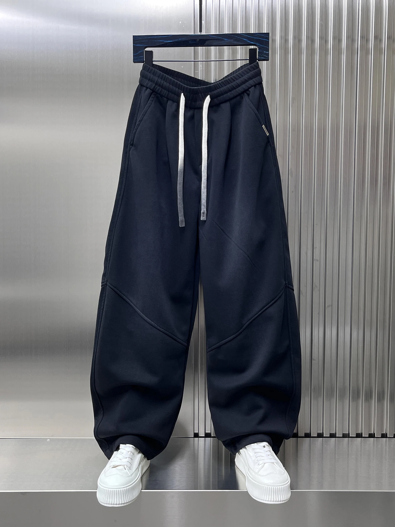 

Men's Casual Sports Pants Loose Fit Straight Leg Elastic Waist Design Sensation Small ence Vibe Sle Autumn New Arrival