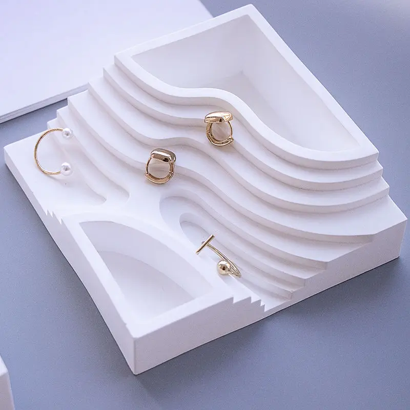 

Gypsum Jewelry Display Stand Necklace Ring Holder Irregular Showcase Tray Rings Jewellery Organizer Pallet Earrings Storage Rack