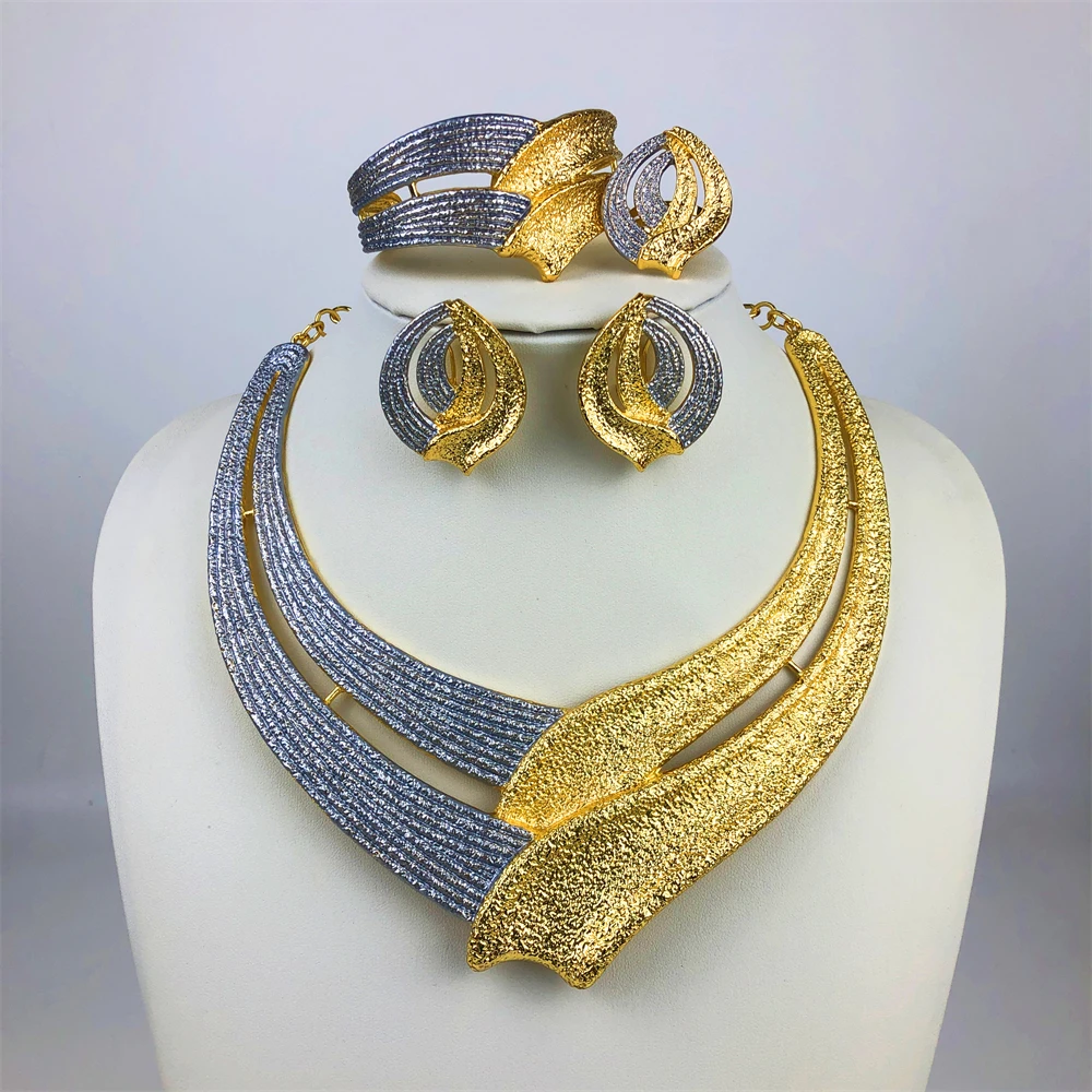 Exquisite 18K Gold Plated 4Pcs Jewelry Set for Women Big Size Necklace Earring Bracelet Ring African Bridal Wedding Party Gifts