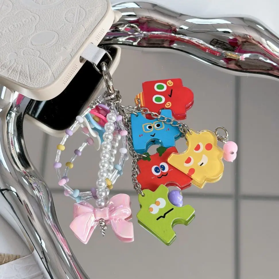 

Dopamine Transparent Creative Puzzle Letter Phone Chain Backpack Accessory Instagram Worthy Keychain for Couples Best Friends