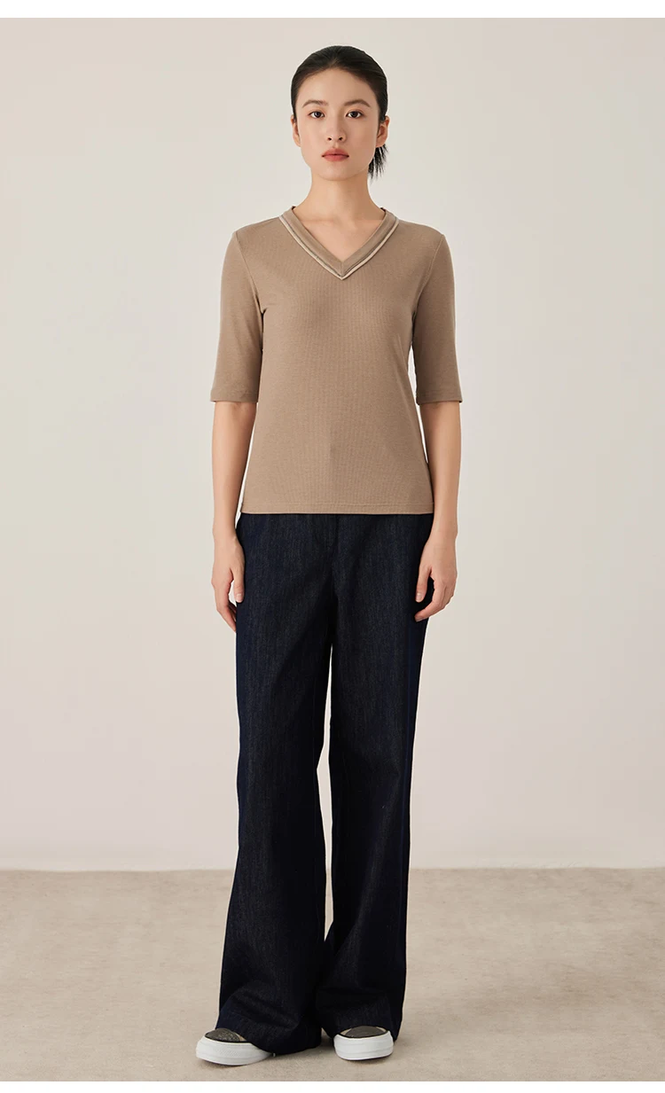 KL7523408 Designer-Stil Damen V-Ausschnitt Strickware Weiche Wollmischung Oberteil Slim Fit Geripptes Kurzarm-T-Shirt – Detail 6