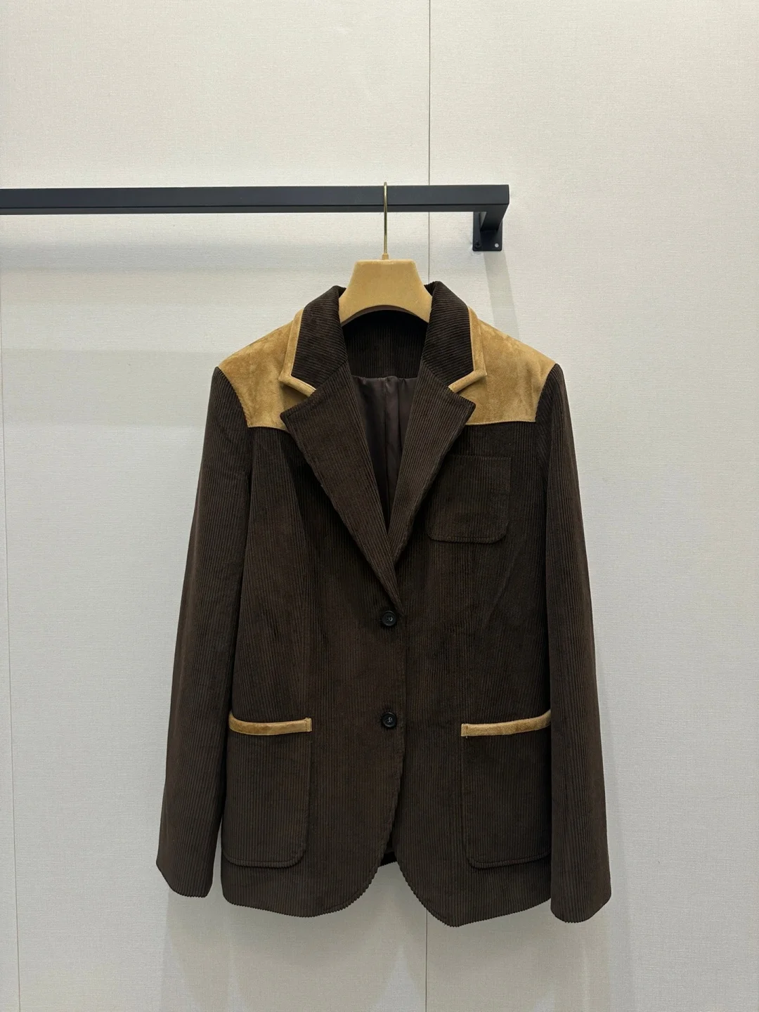 

Женский вельветовый пиджак с бархатной отделкой в винтажном стиле, осенне-зимняя куртка-бомбер в университетском стиле